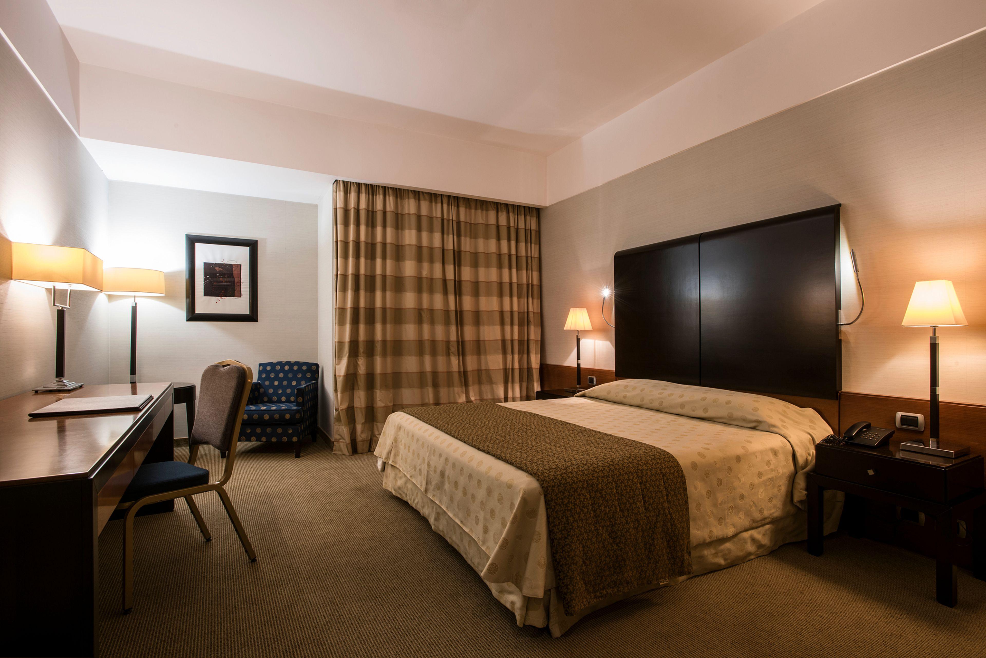 Flyon Hotel & Conference Center — Photos 2